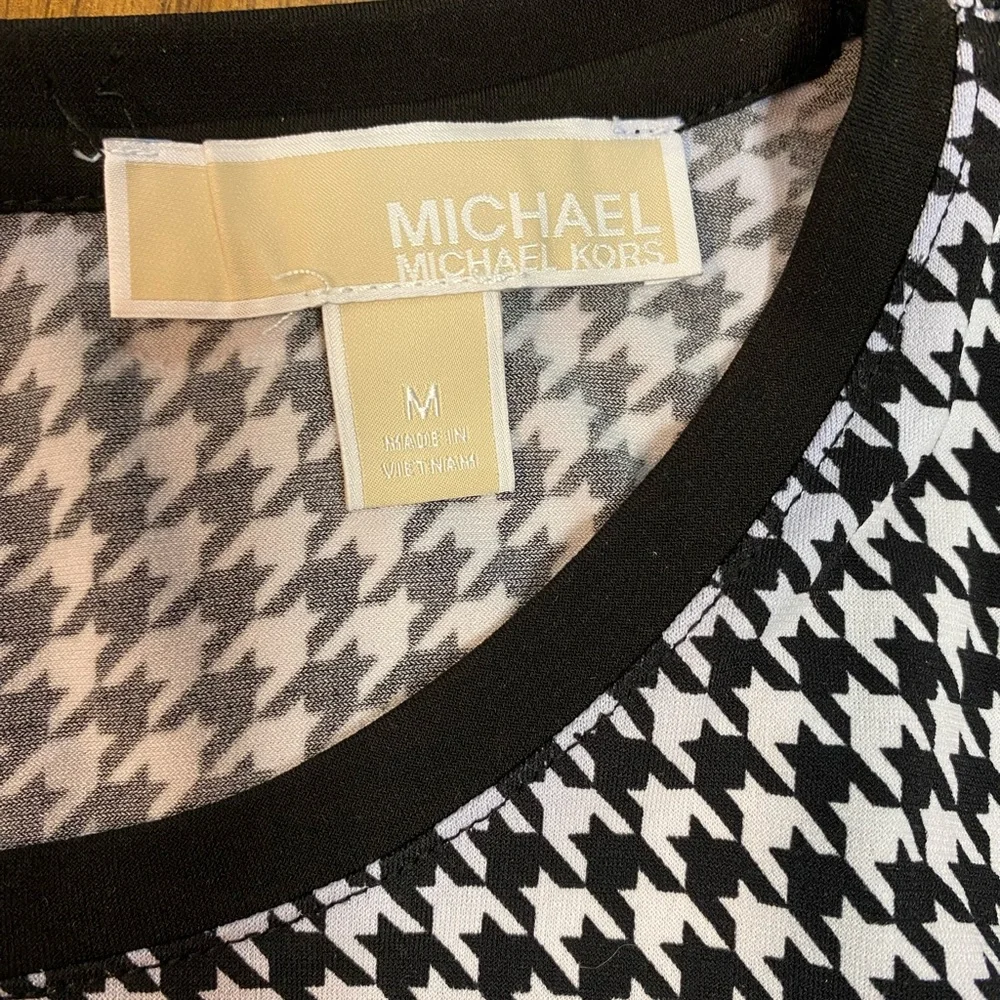 Michael Kors Cold Shoulder Black and White Houndstooth Dress Size Medium
